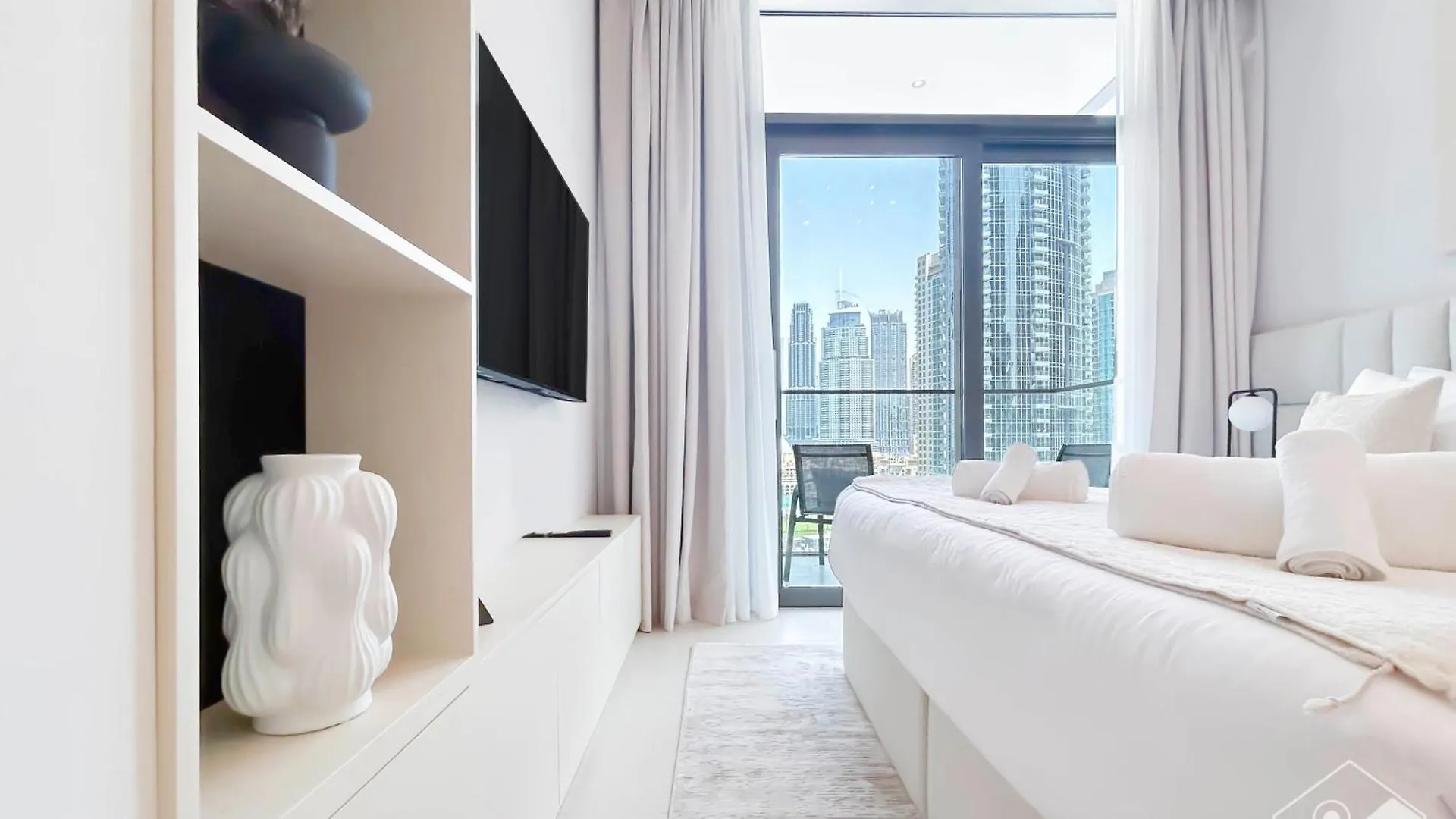 Apartment Luxury Burj Crown 4Bedroom Balcony & Downtown View Dubai United Arab Emirates
