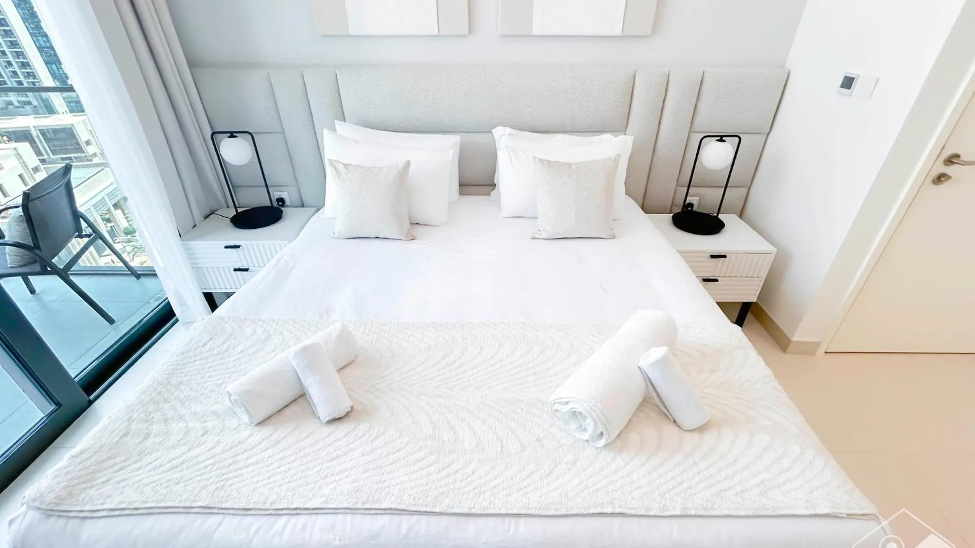 Apartment Luxury Burj Crown 4Bedroom Balcony & Downtown View Dubai United Arab Emirates